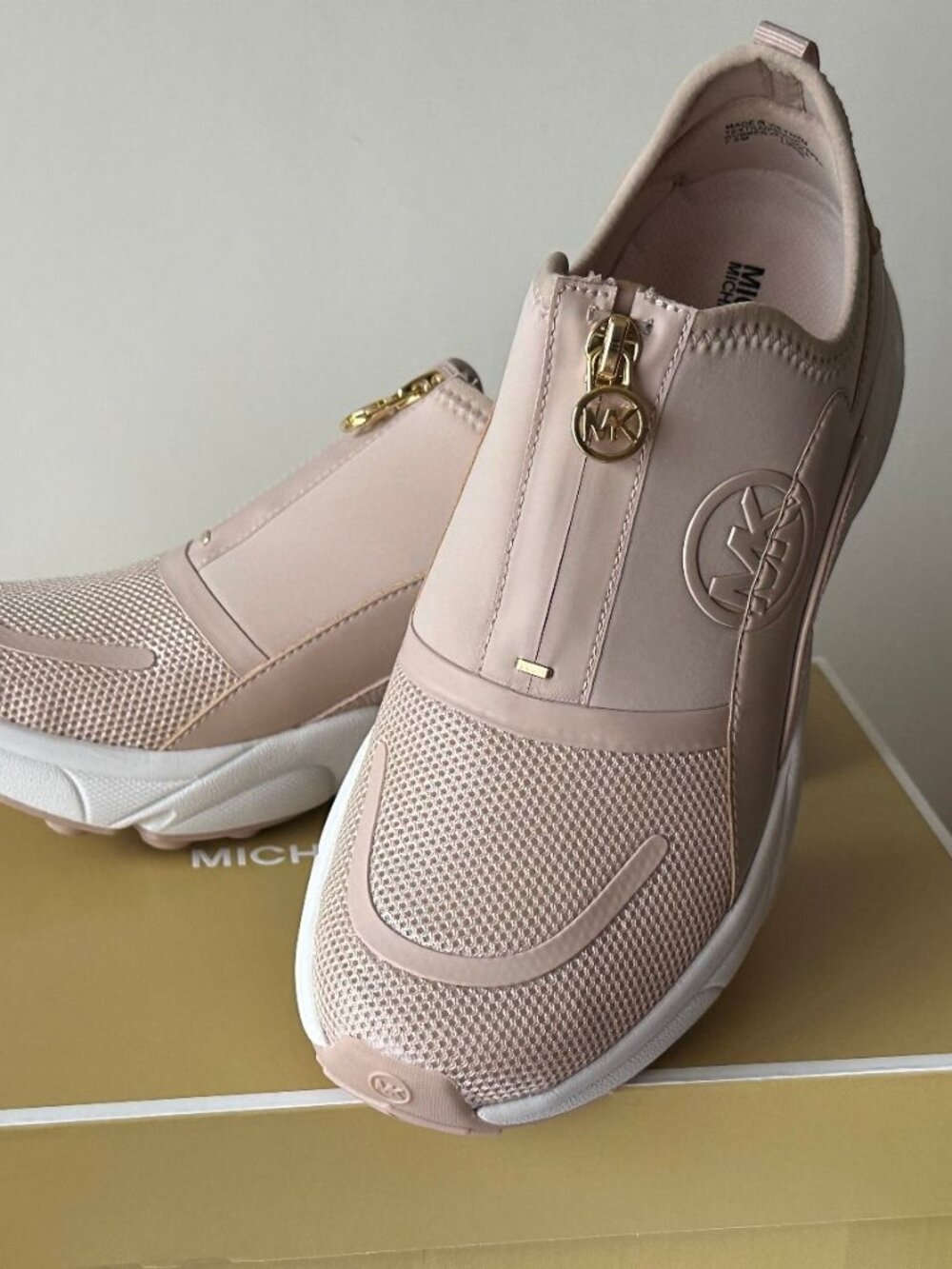 NIB Michael Kors Sami Zip Trainer Sneaker in Ballet Light Pink Size 7.5